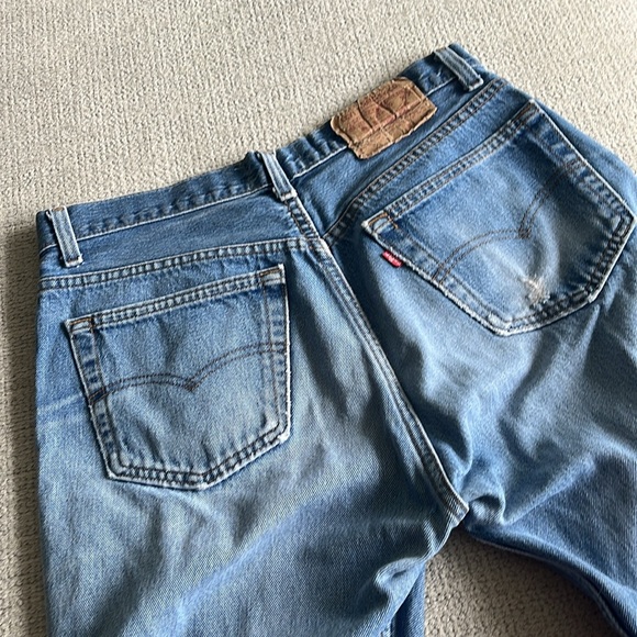 Vintage Levi's Jeans 31 - Picture 9 of 10